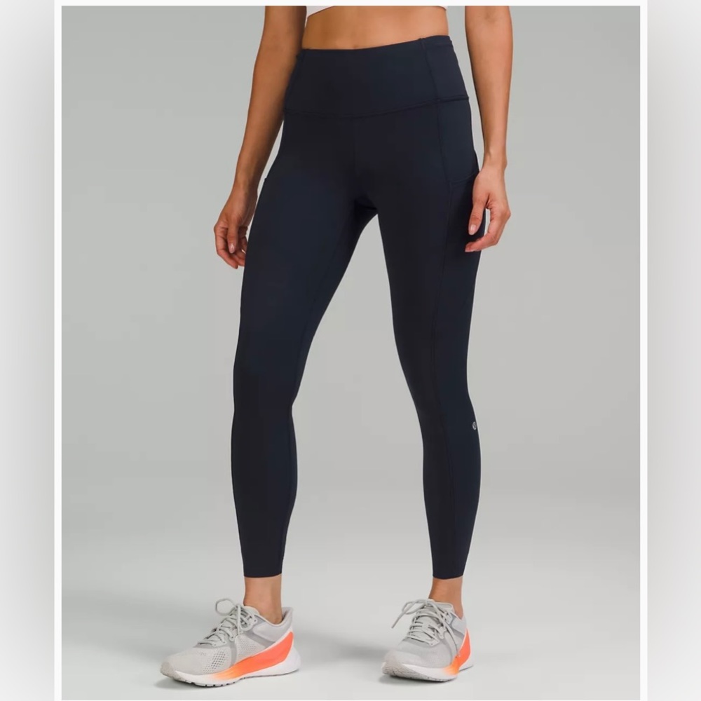 Lululemon Fast + Free High Rise Tight 28”, size 6